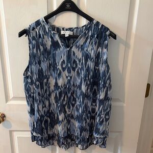 Cristina B Blue and White Sleeveless Patterned Camisole